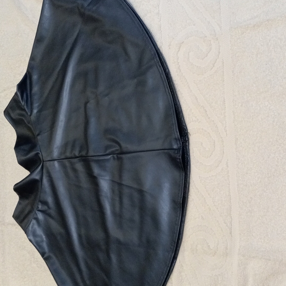 GORGEOUS NYLON & LYCRA REGAL BLUE SKIRT - Picture 3 of 3